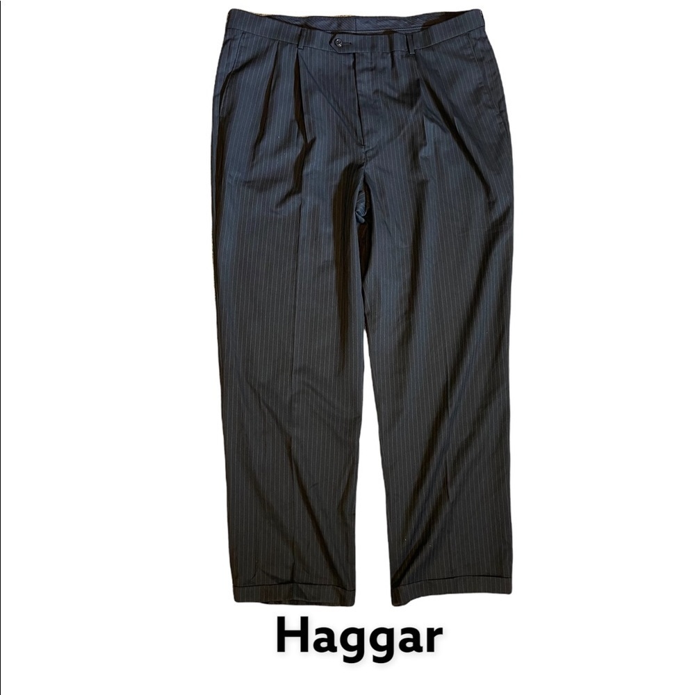 Haggar NWT pin stripe pants with flexible waist. Size 42W x 32L. New with tags!